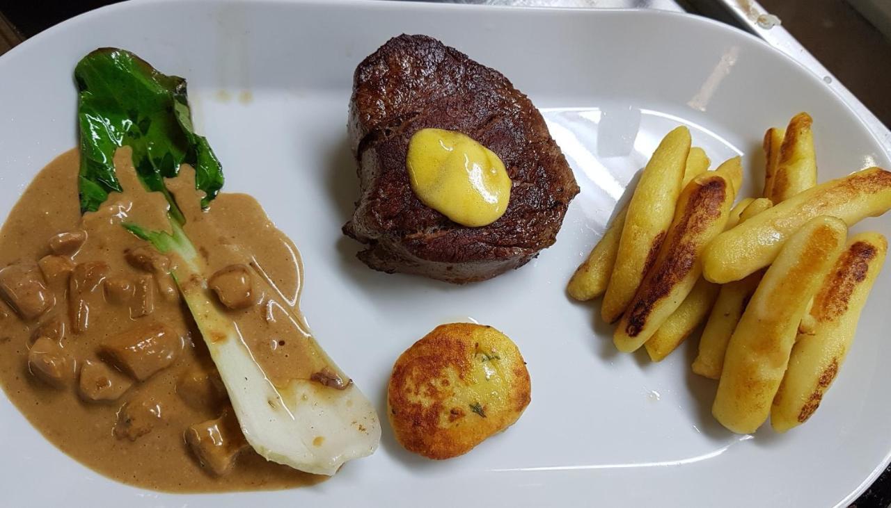 Amtsstueble & Restaurant 3* Mosbach (Neckar-Odenwald)